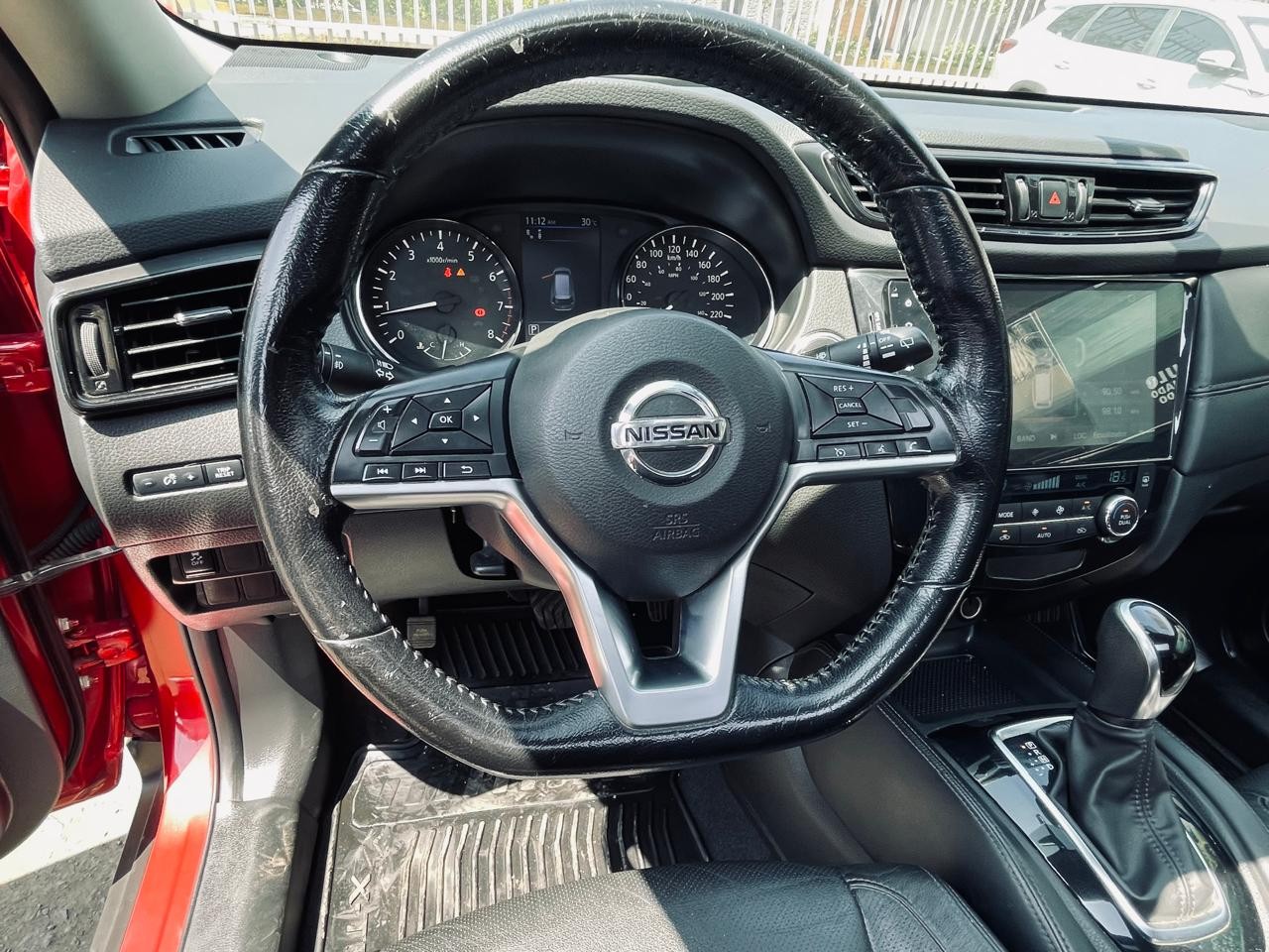 NISSAN - 14