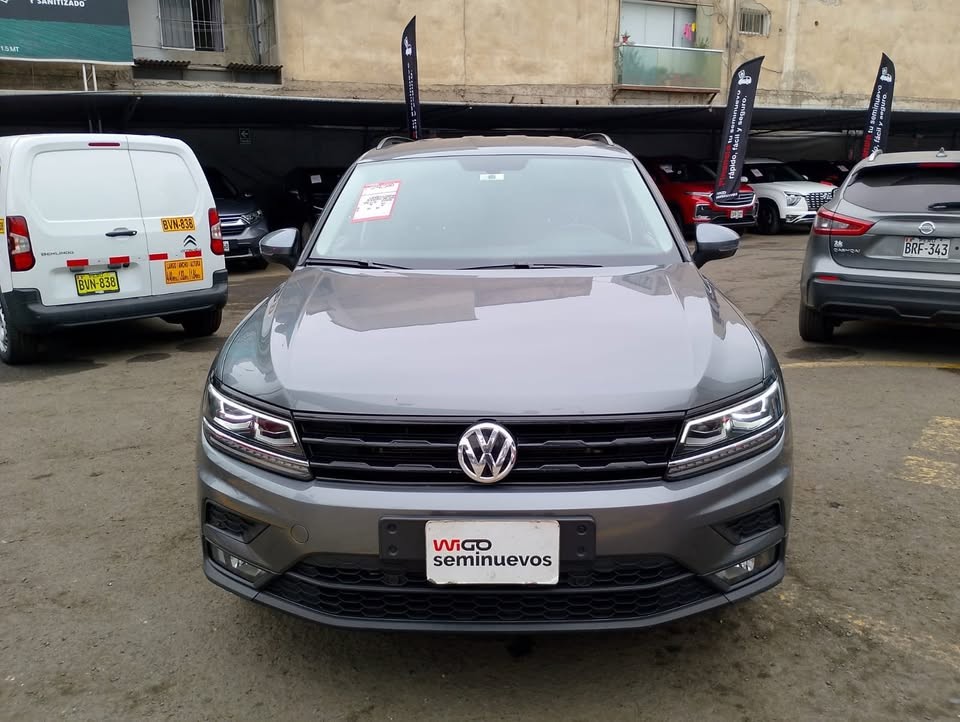 VOLKSWAGEN - 2