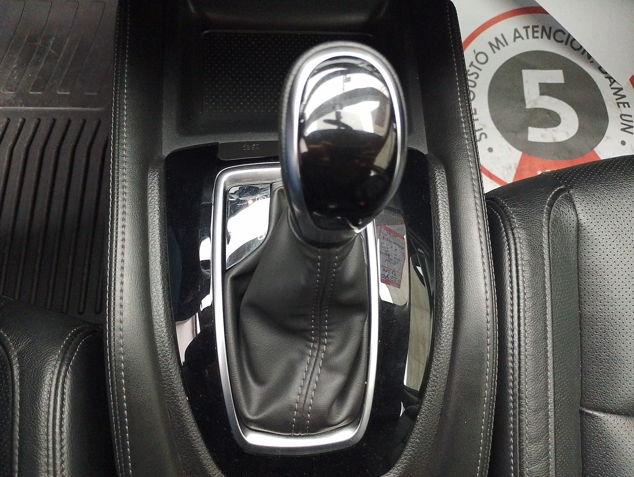 NISSAN - 15