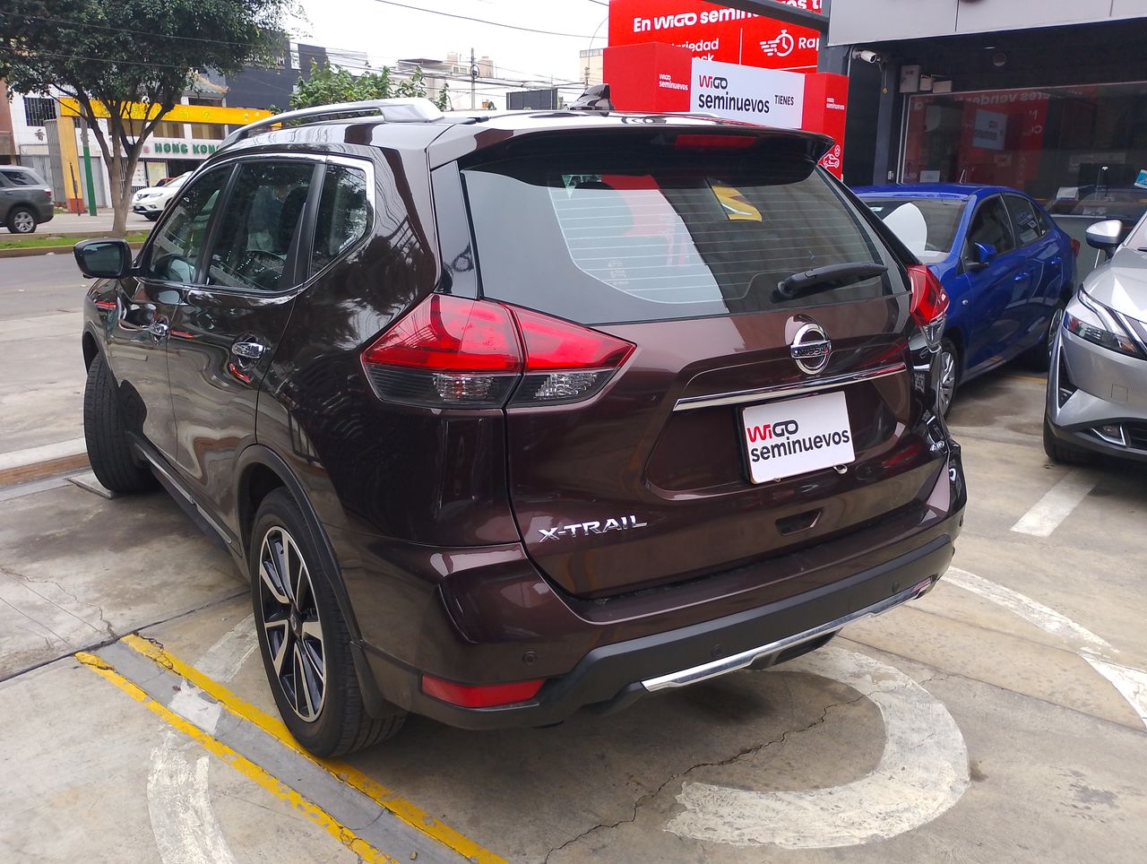 NISSAN - 6