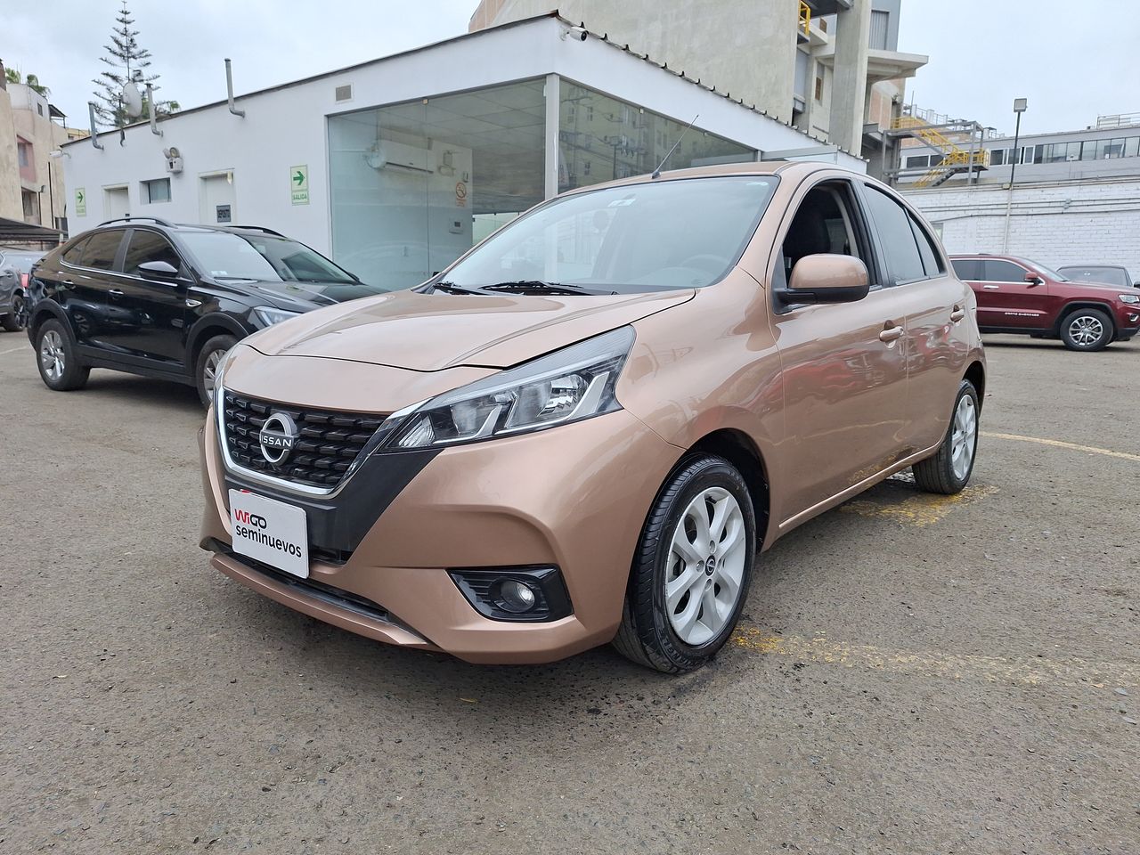 NISSAN - 3