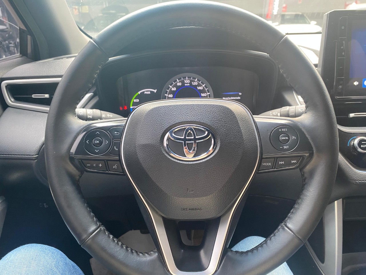 TOYOTA - 8