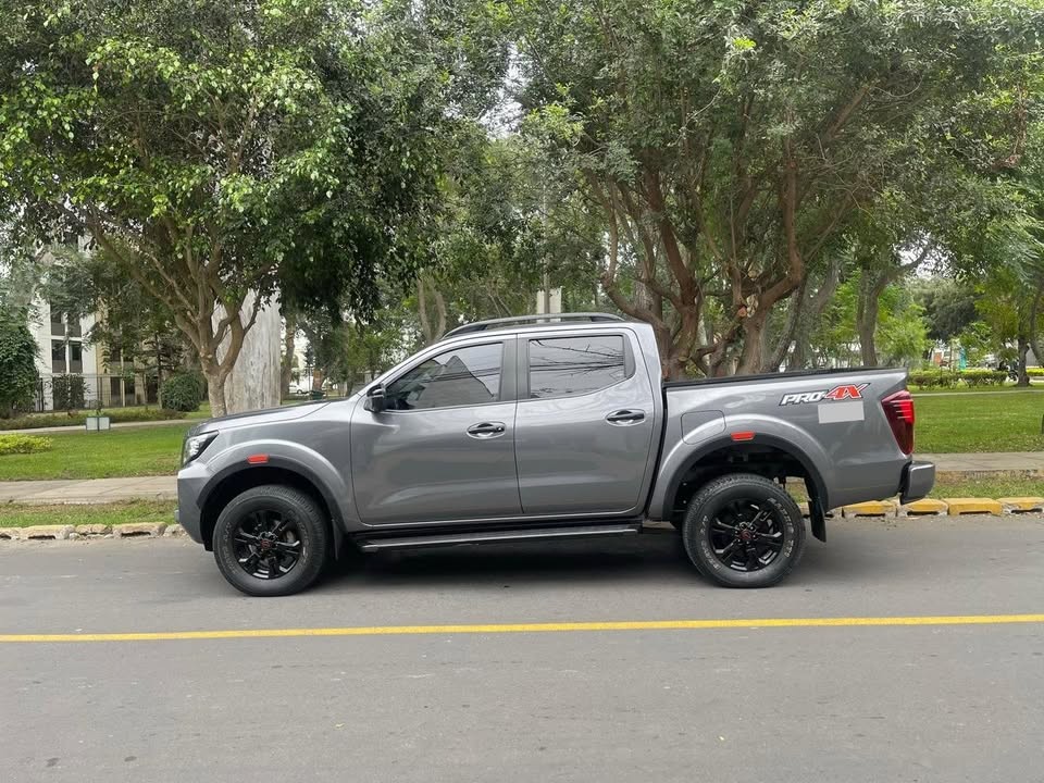 NISSAN - 3