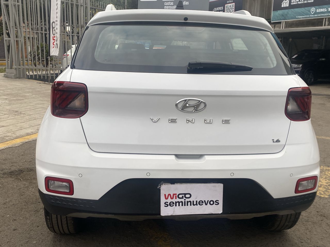 HYUNDAI - 6