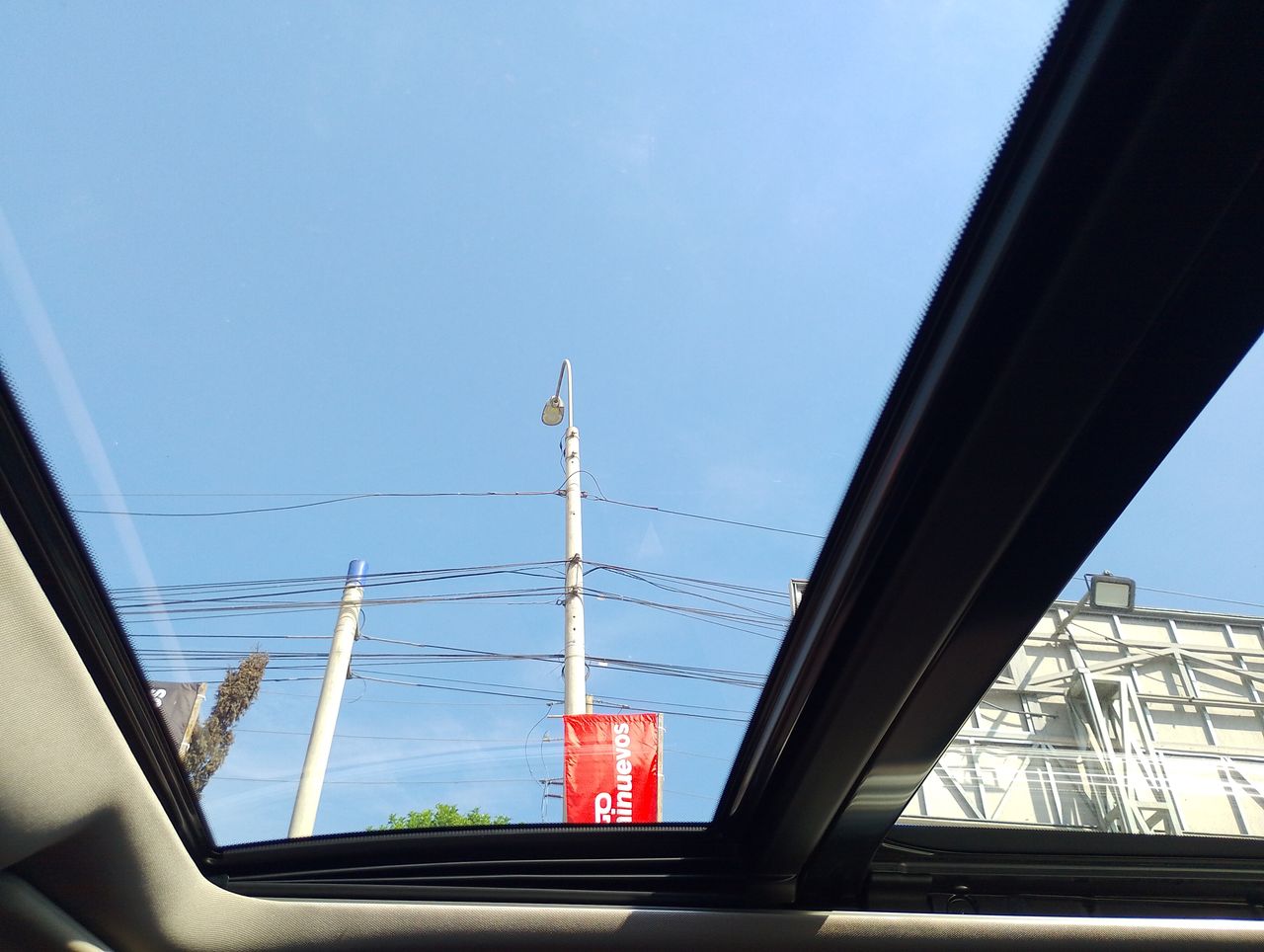 NISSAN - 19