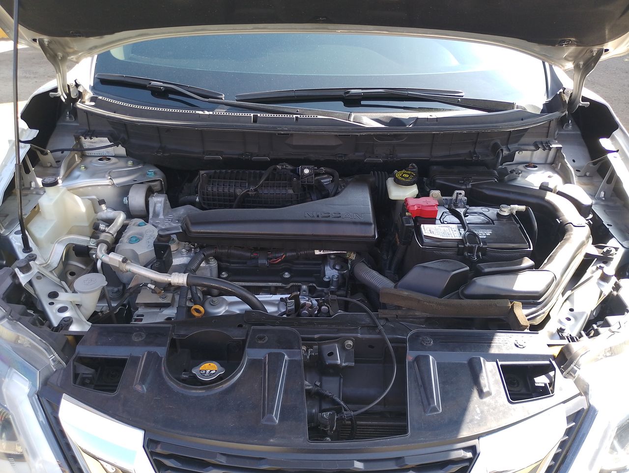 NISSAN - 9