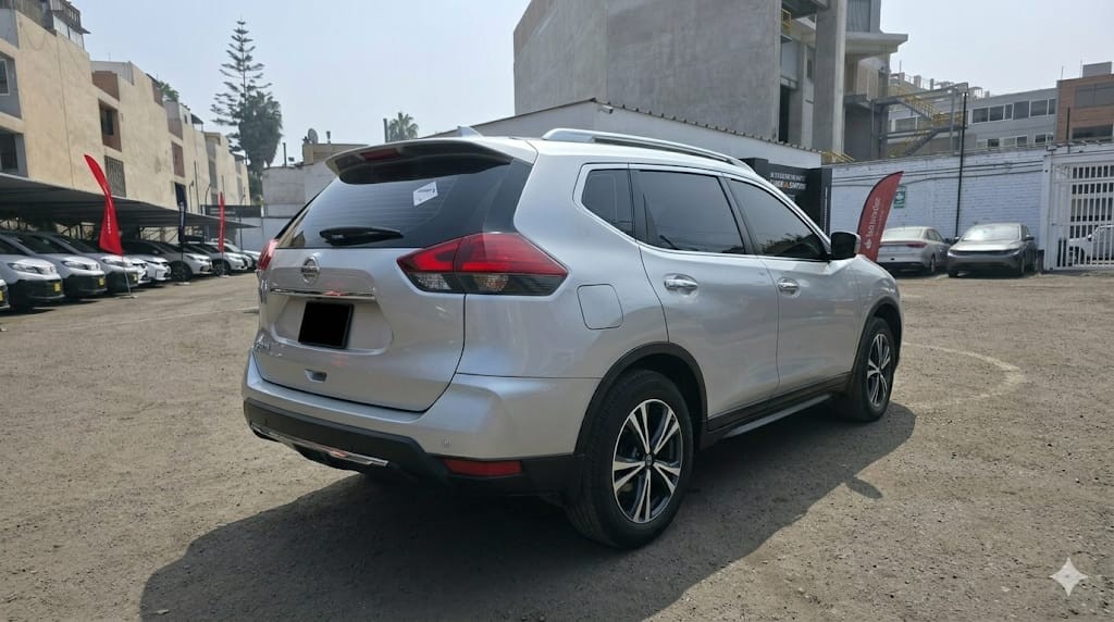 NISSAN - 6