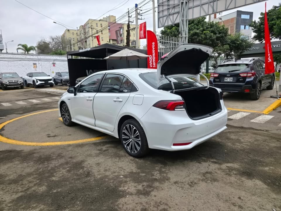 TOYOTA - 3