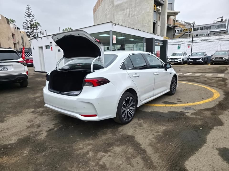 TOYOTA - 5