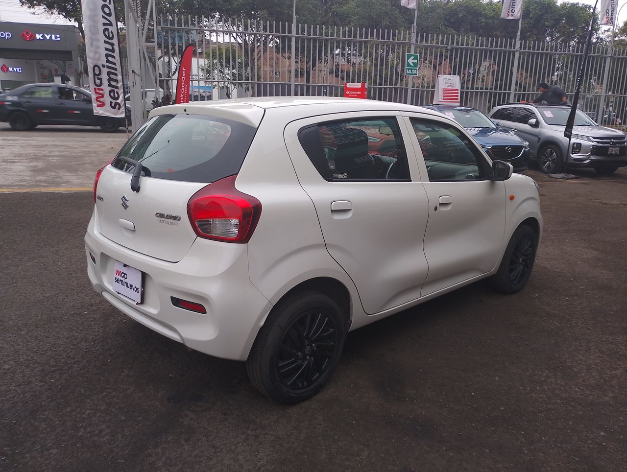 SUZUKI - 4
