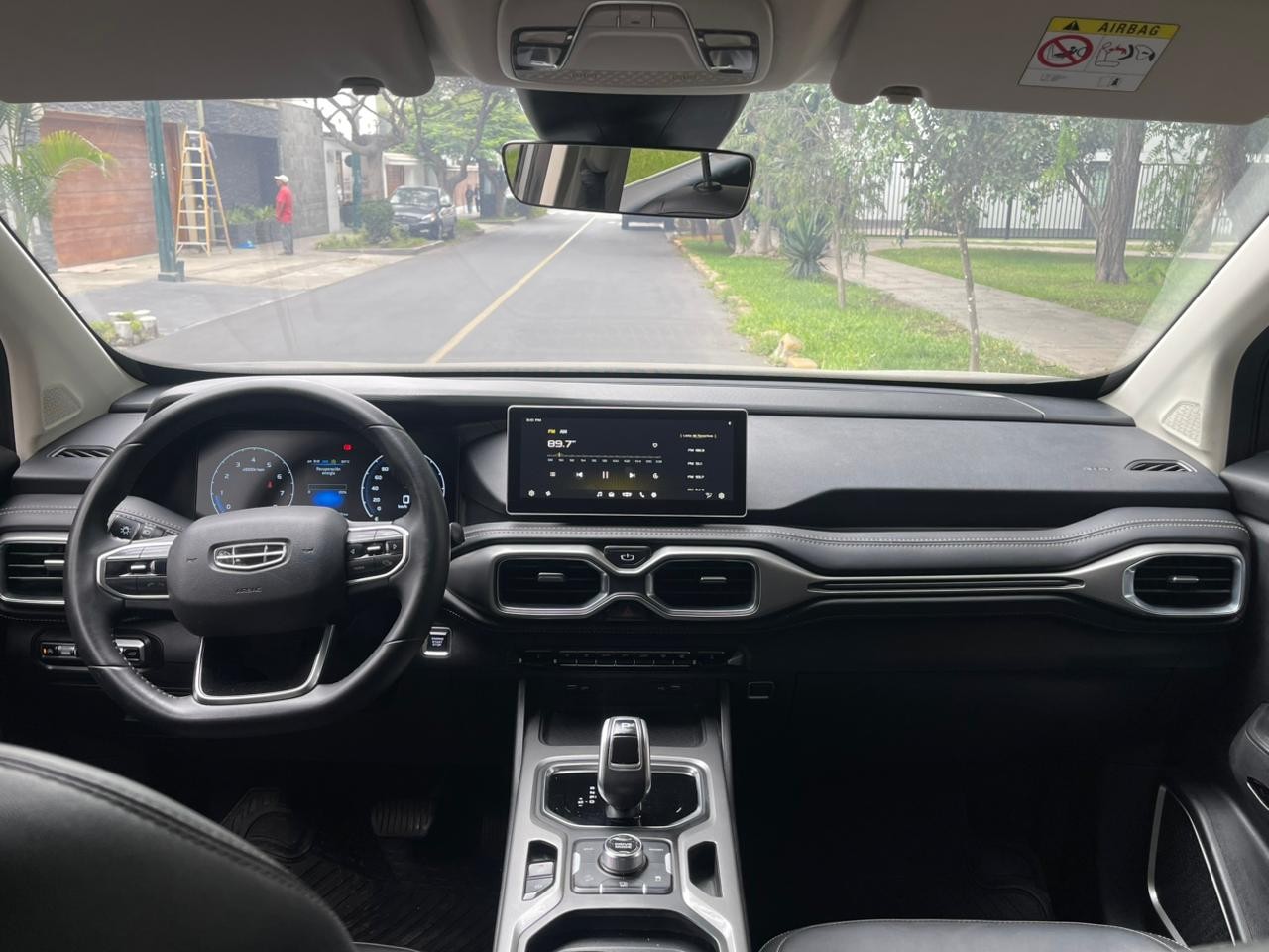 GEELY - 15