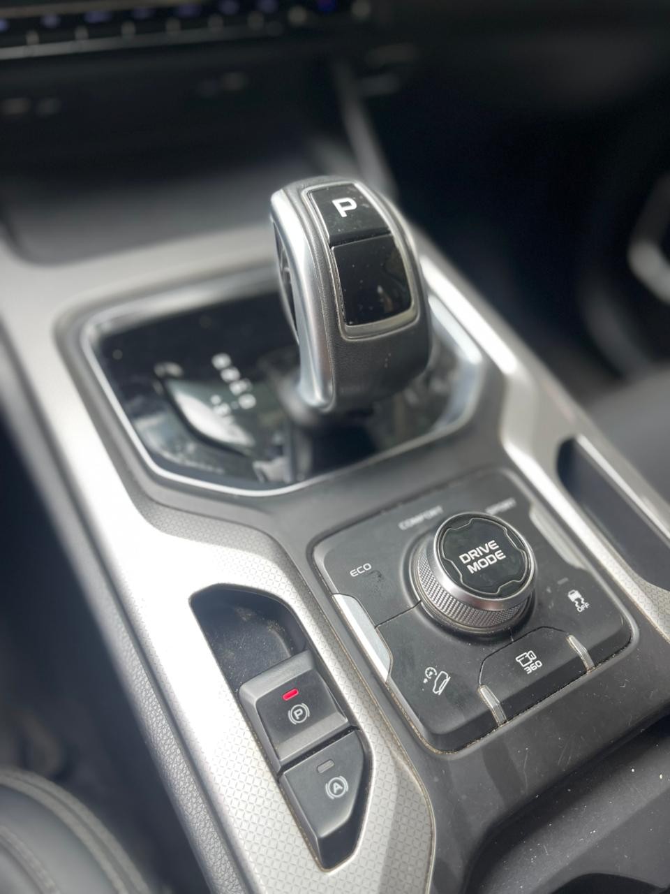 GEELY - 17
