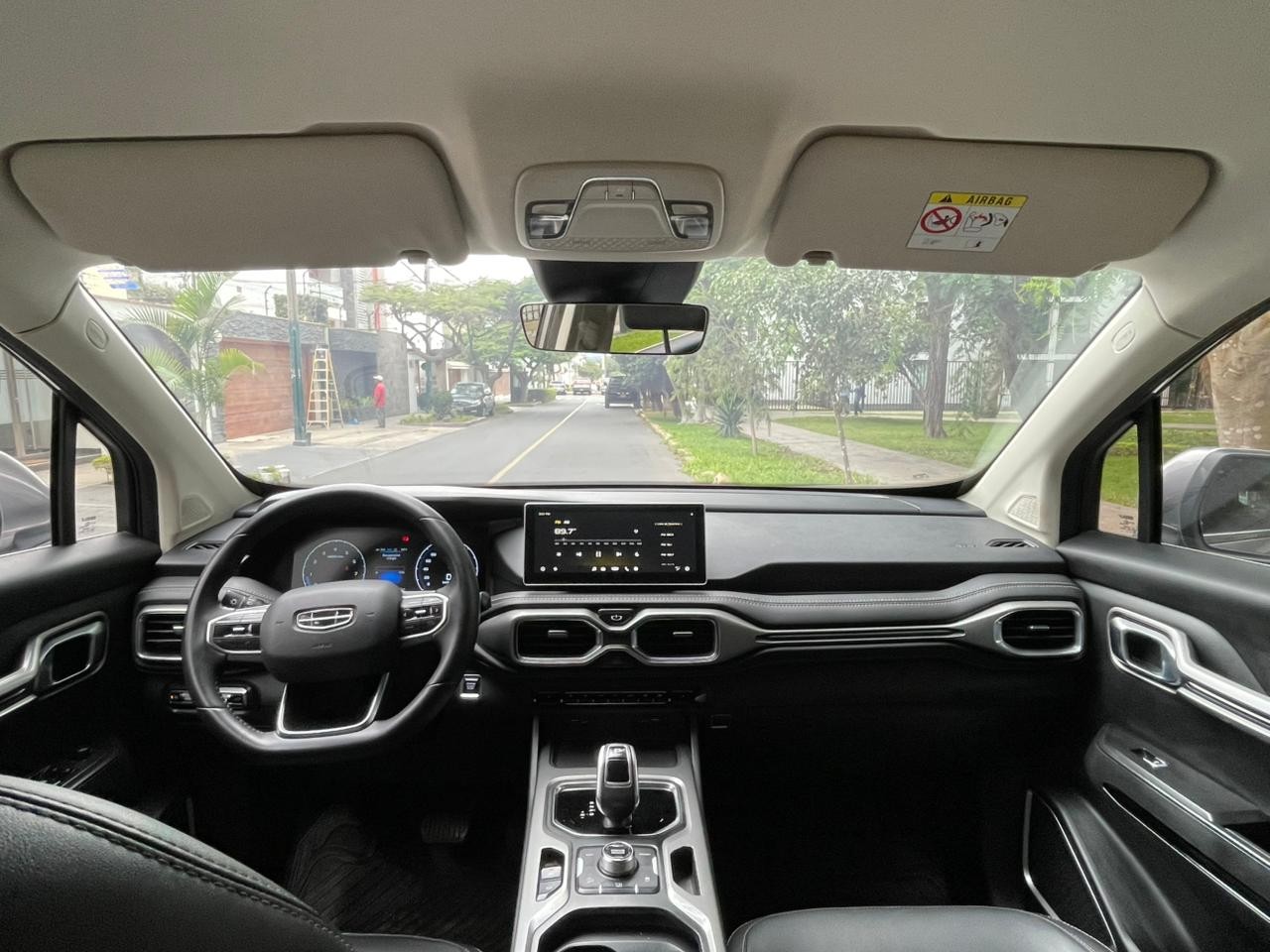 GEELY - 19