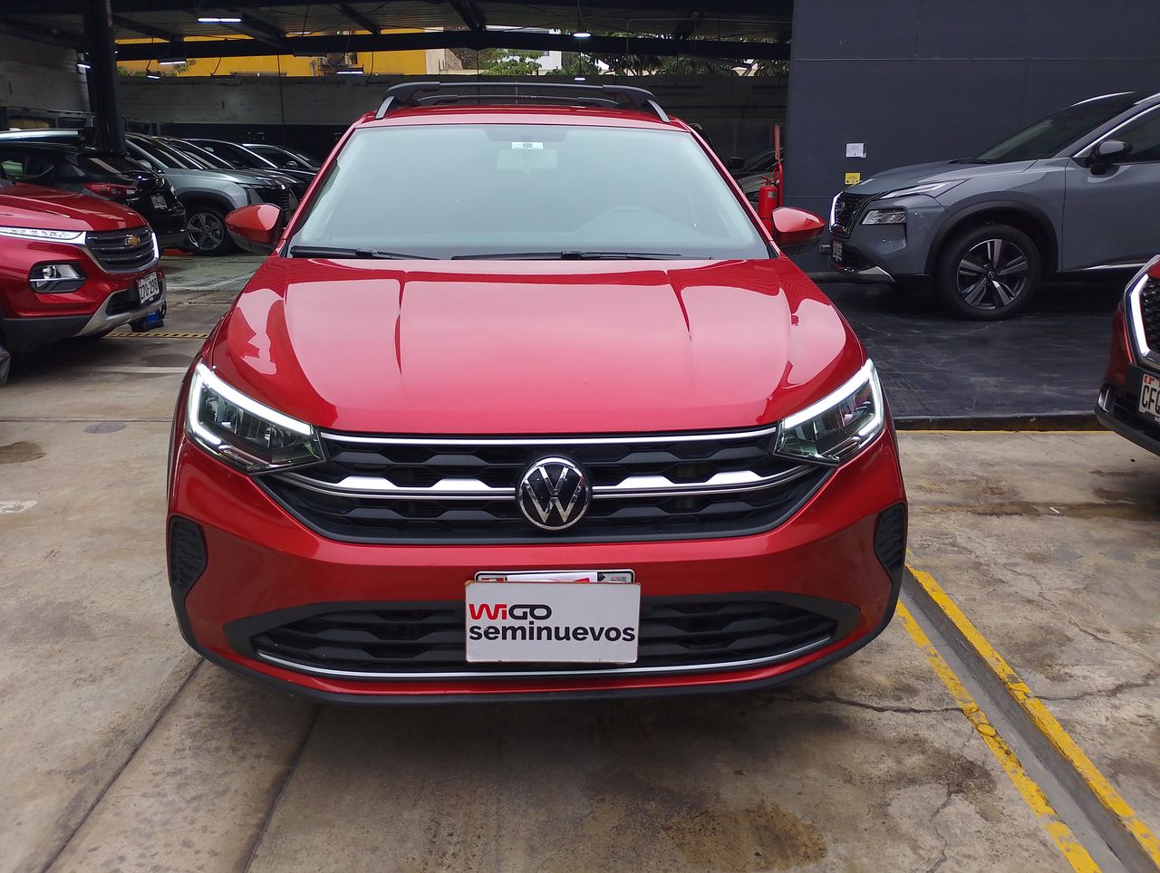 VOLKSWAGEN - 4
