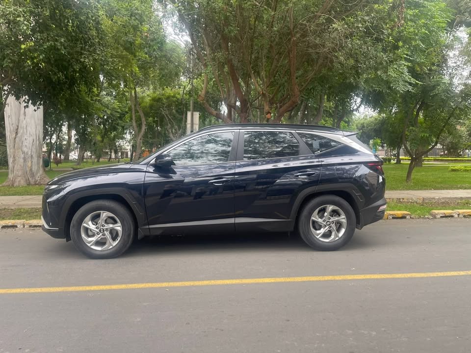HYUNDAI - 3