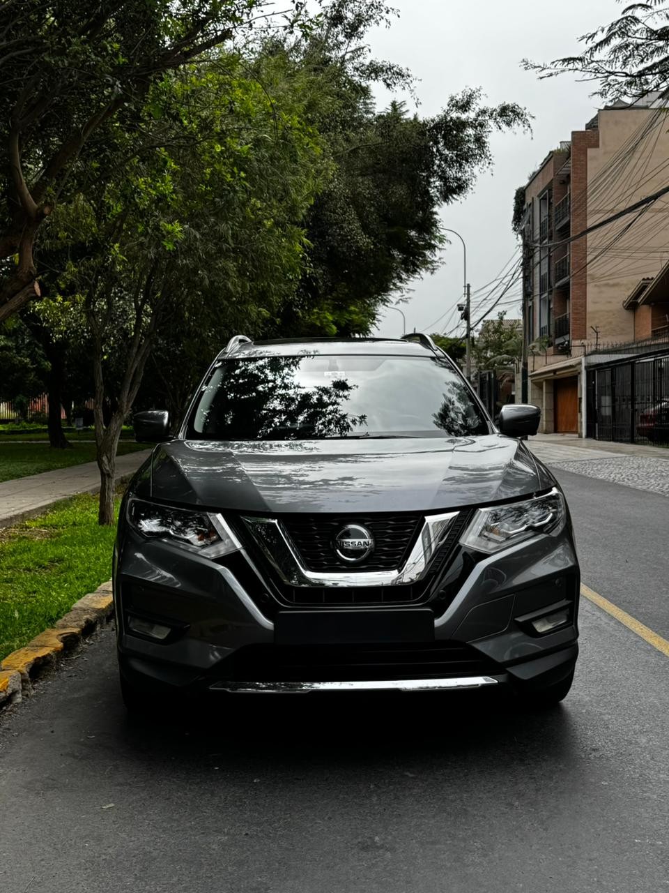 NISSAN