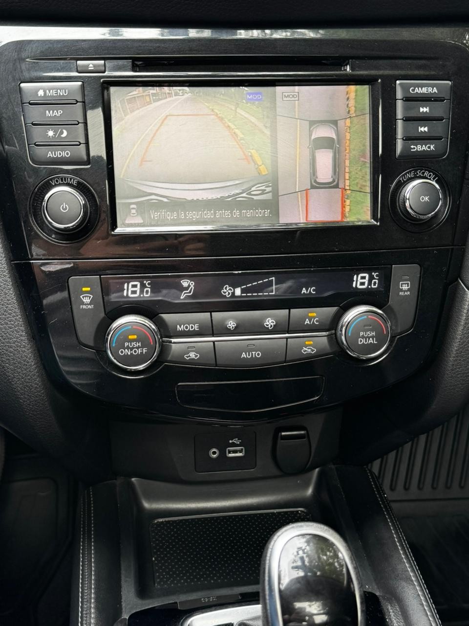 NISSAN - 10