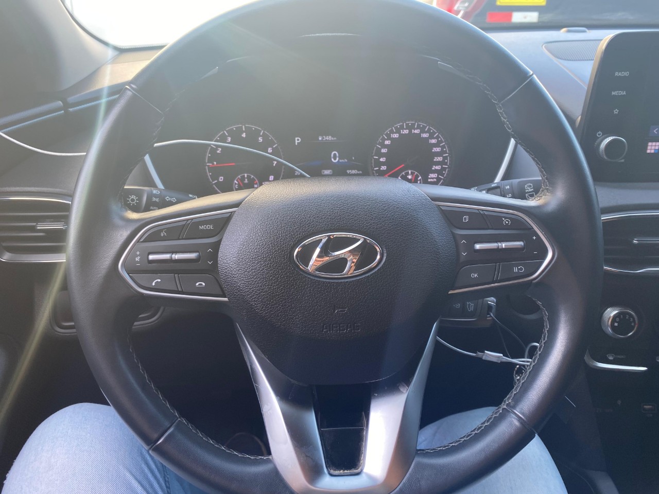 HYUNDAI - 7