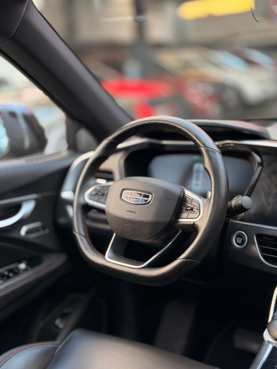 GEELY - 12
