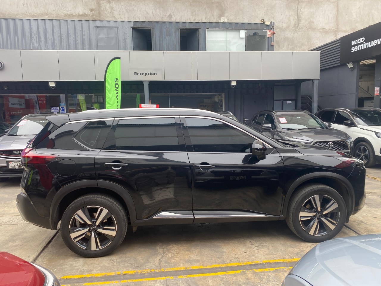 NISSAN - 5