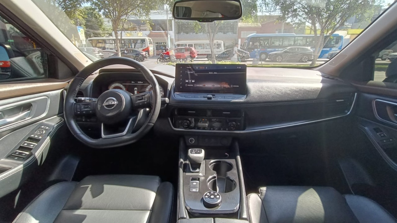 NISSAN - 14