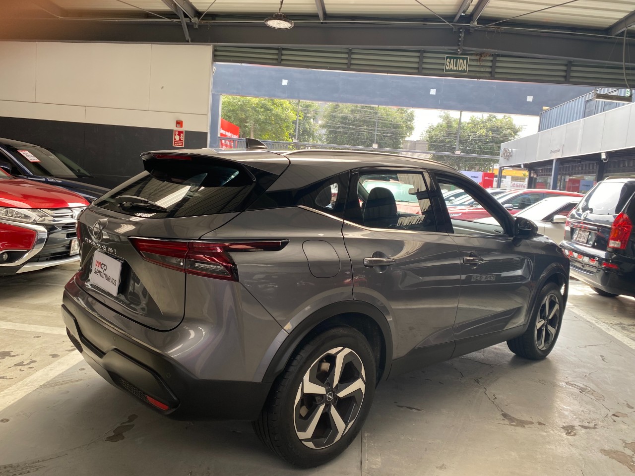 NISSAN - 5