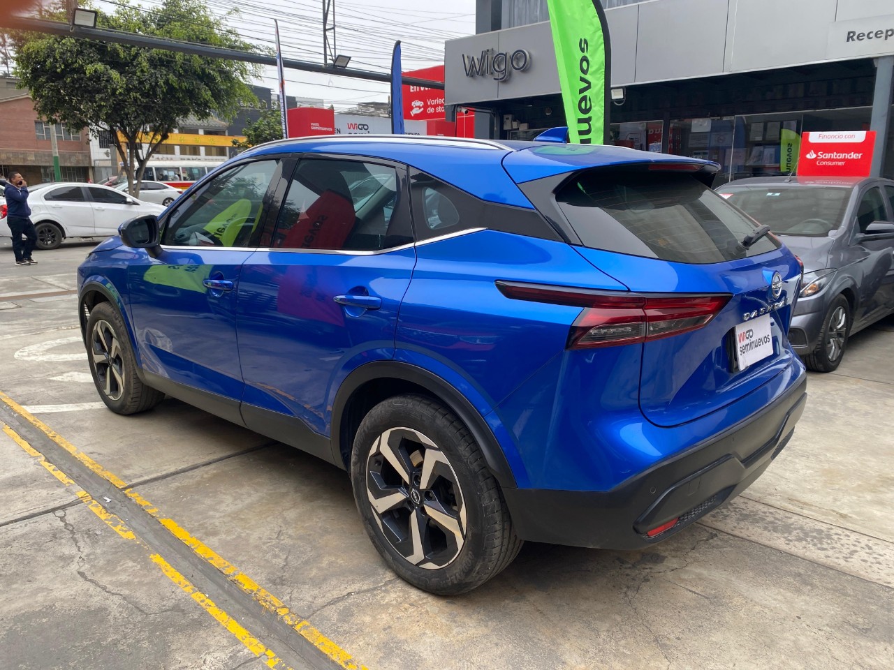 NISSAN - 2