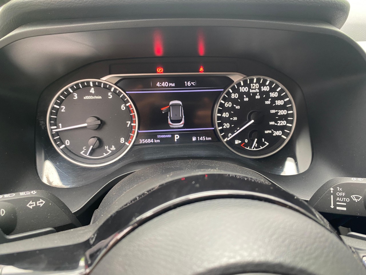 NISSAN - 14