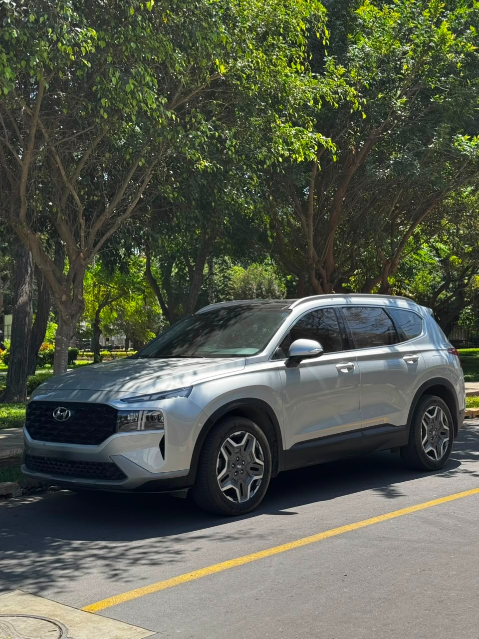 HYUNDAI - 2