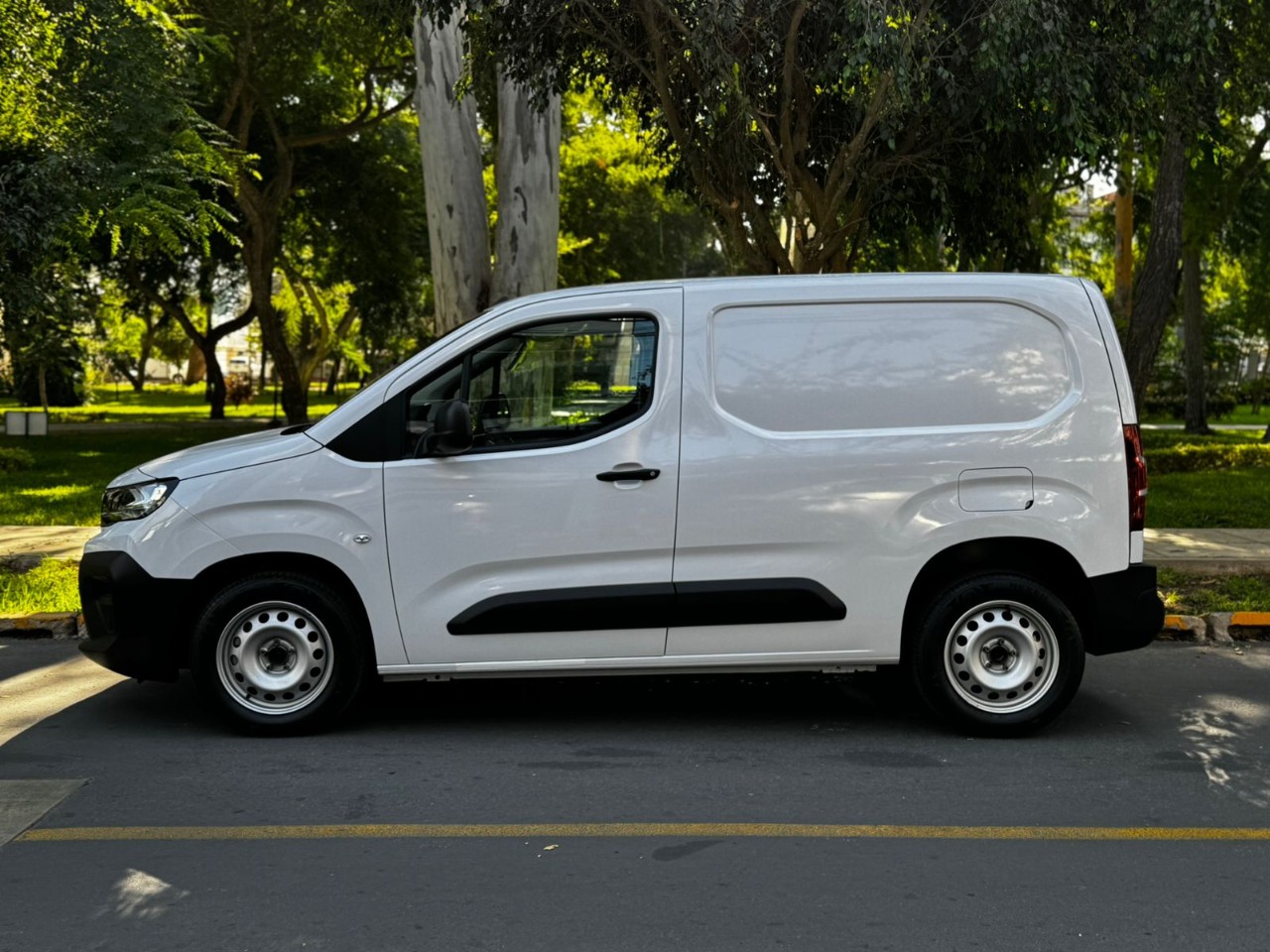 PEUGEOT - 3