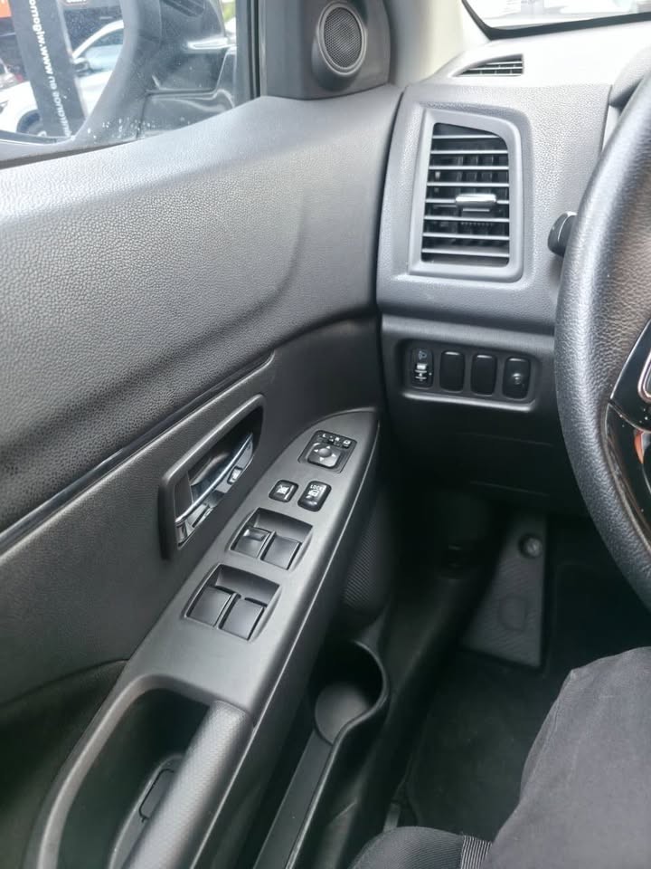 MITSUBISHI ASX CVT
