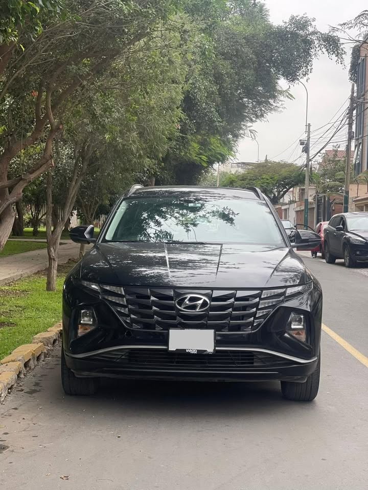 HYUNDAI - 6