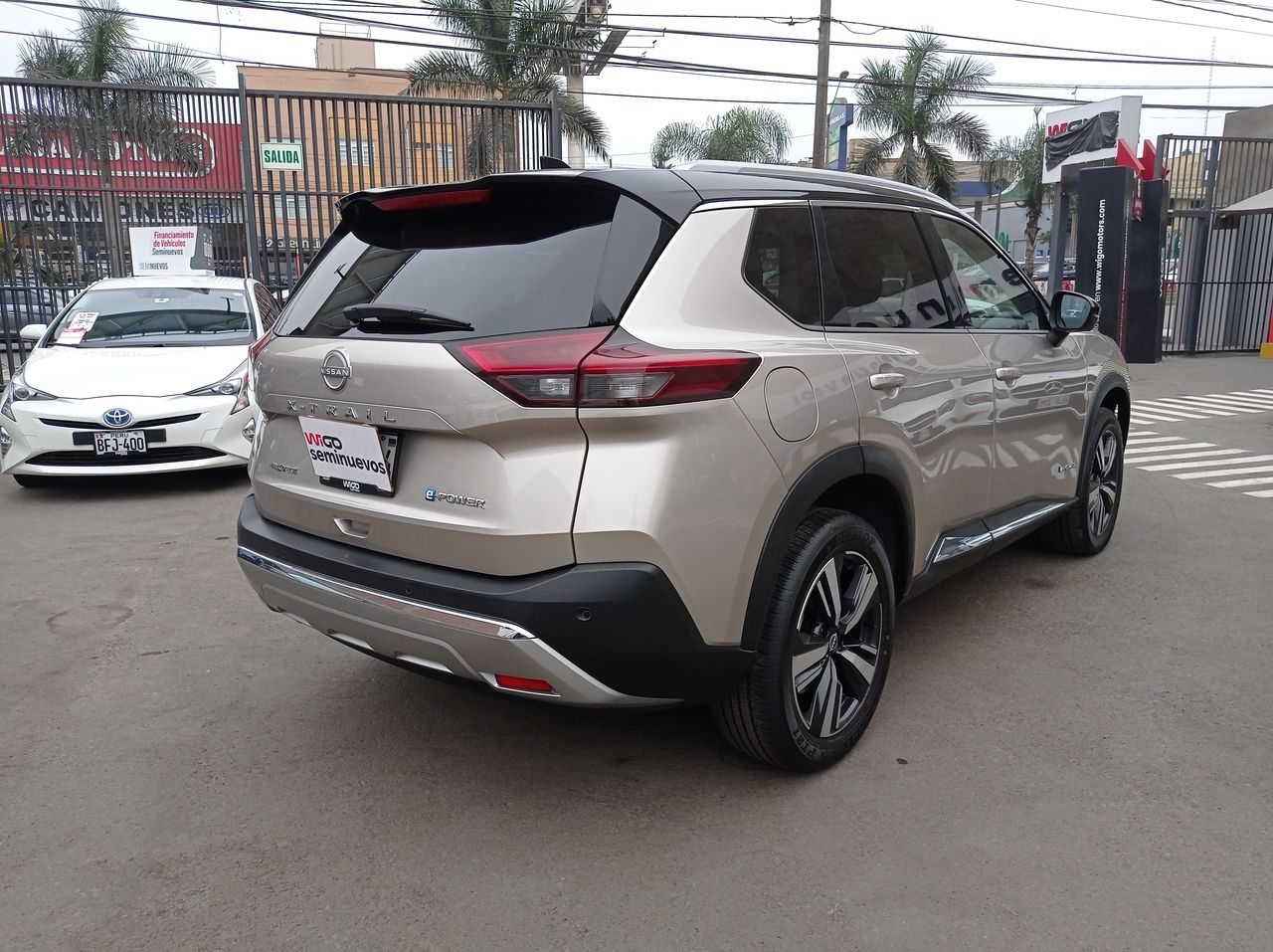NISSAN - 5