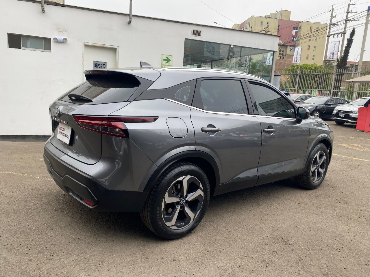 NISSAN - 8
