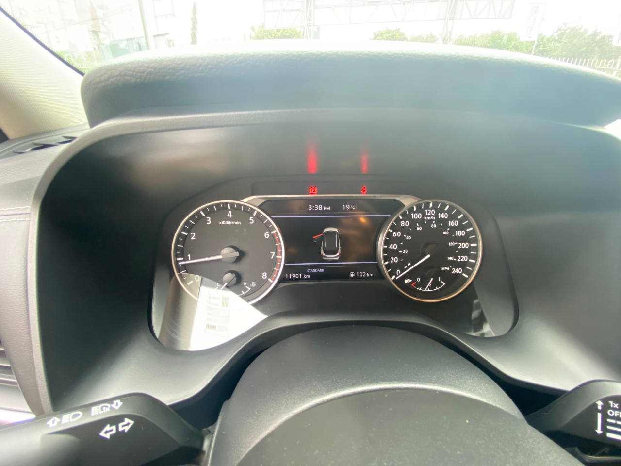 NISSAN - 11