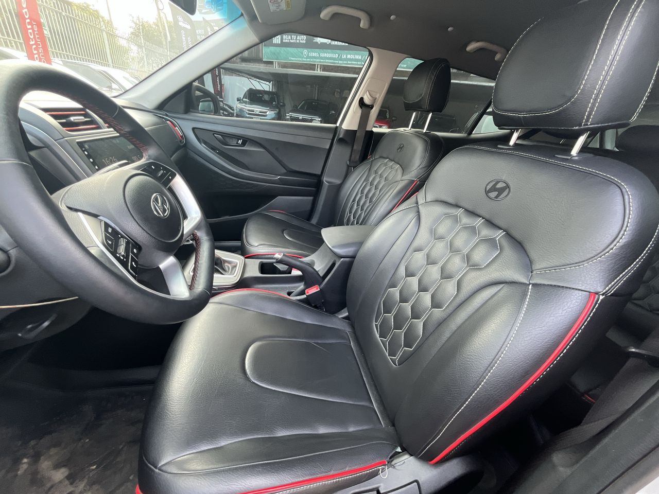 HYUNDAI - 13