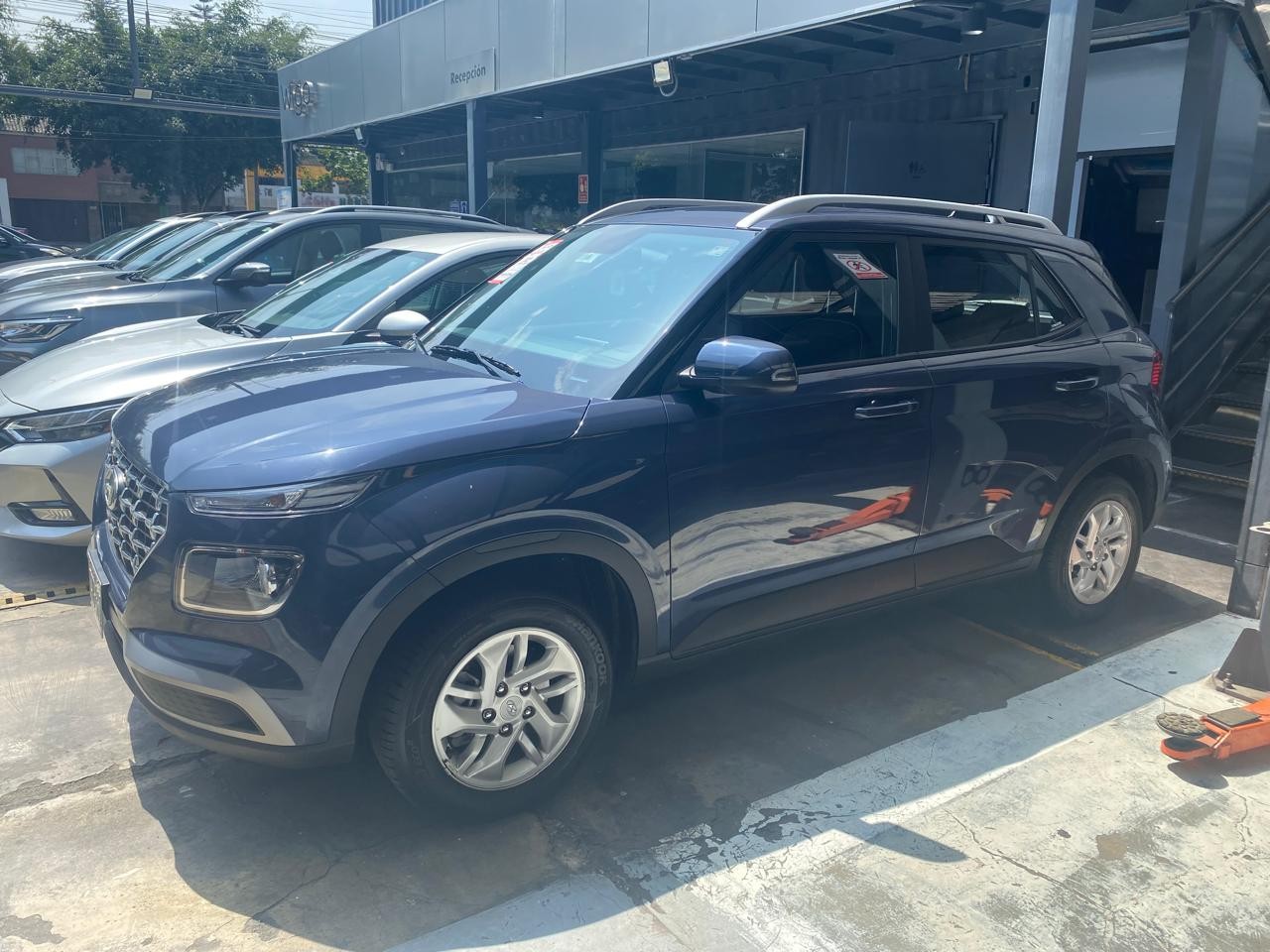 HYUNDAI - 2