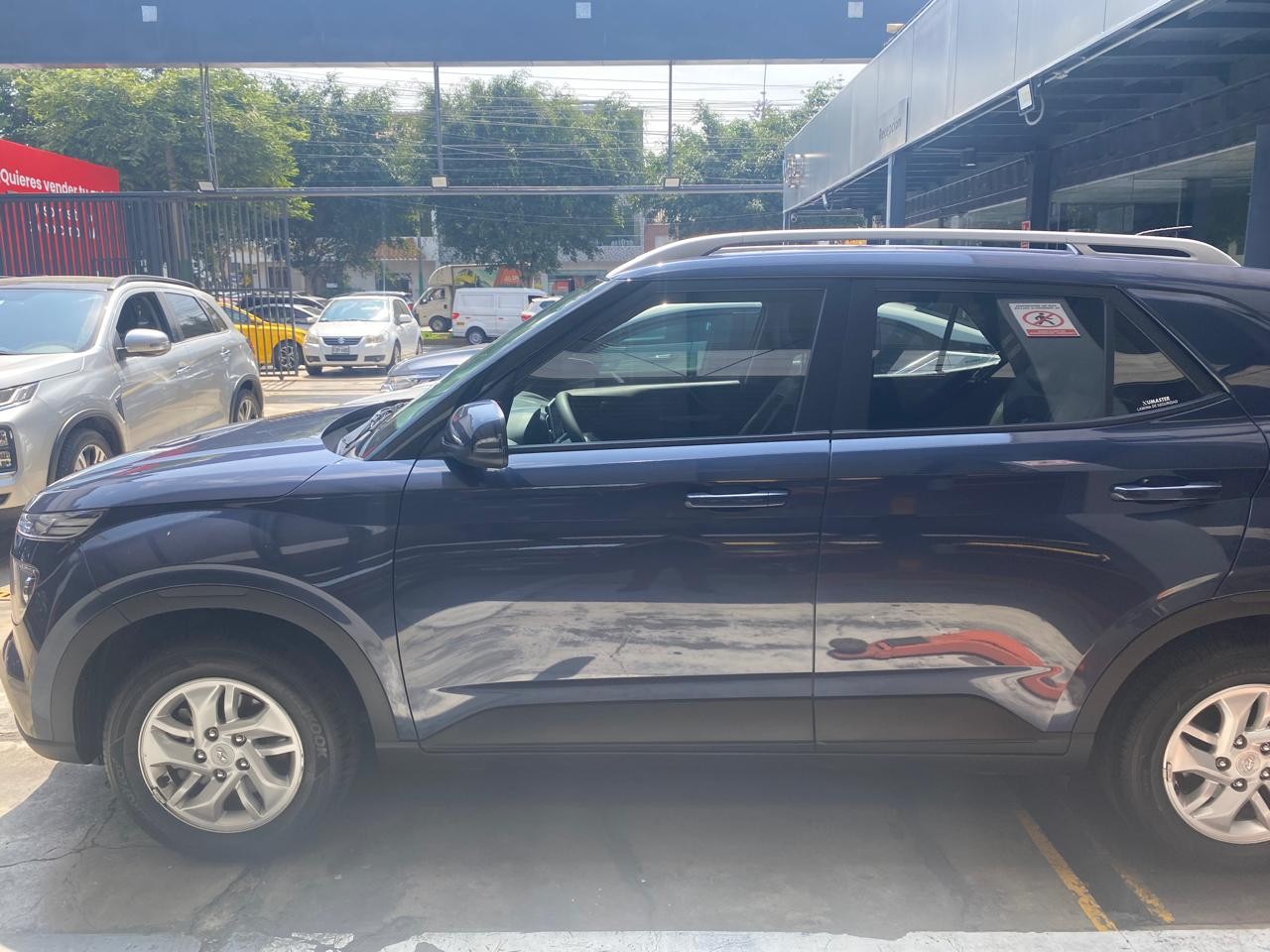 HYUNDAI - 3