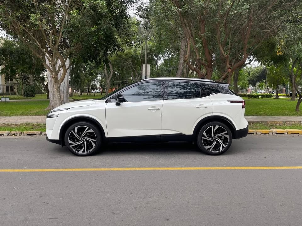 NISSAN - 3