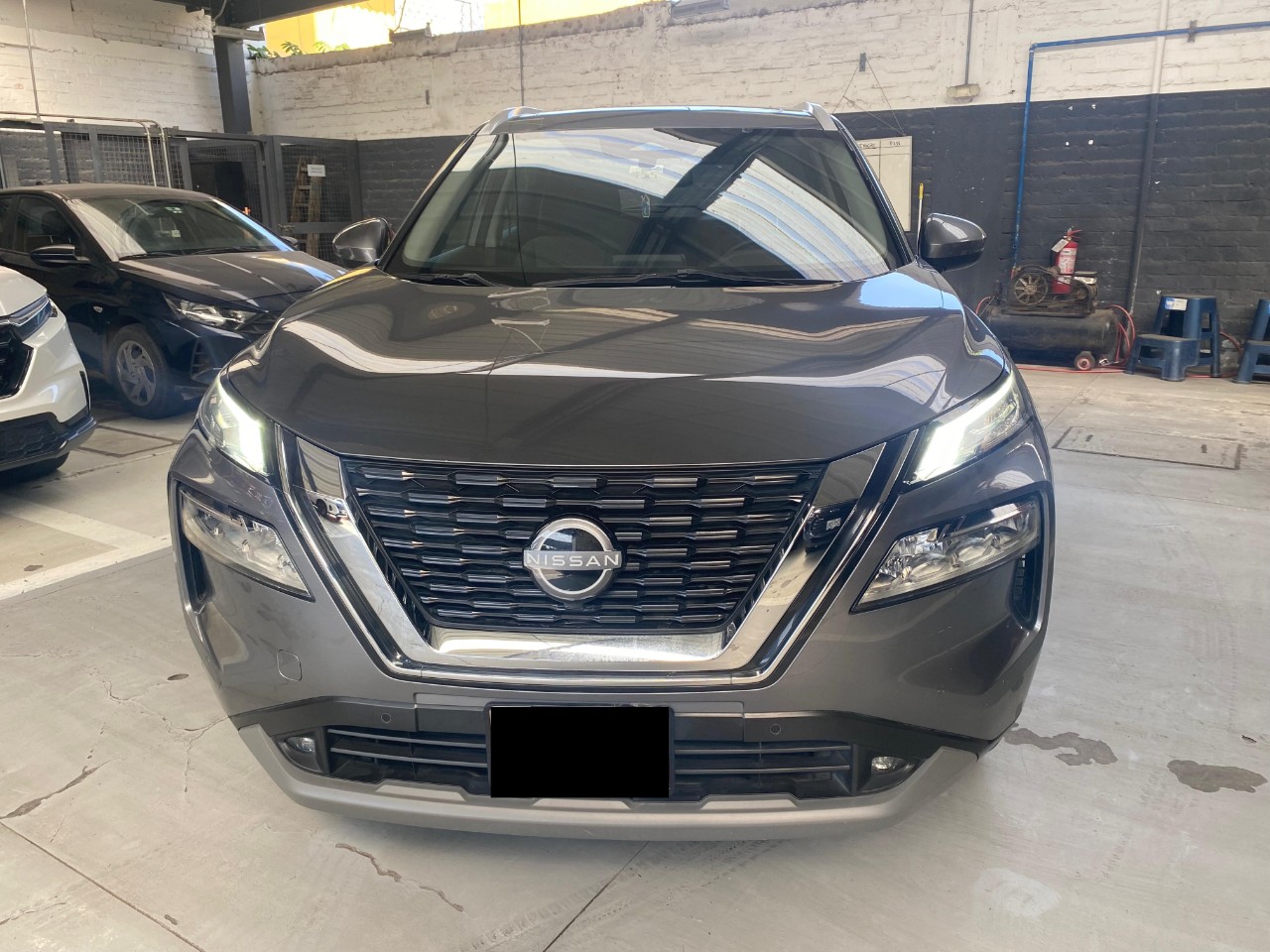 NISSAN - 7