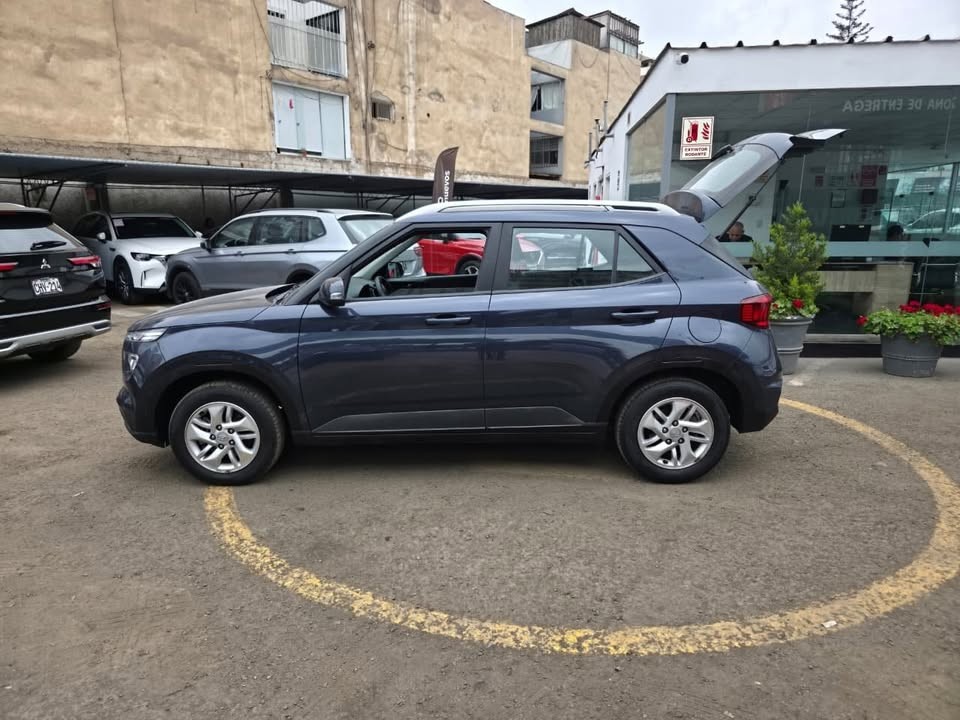 HYUNDAI - 2
