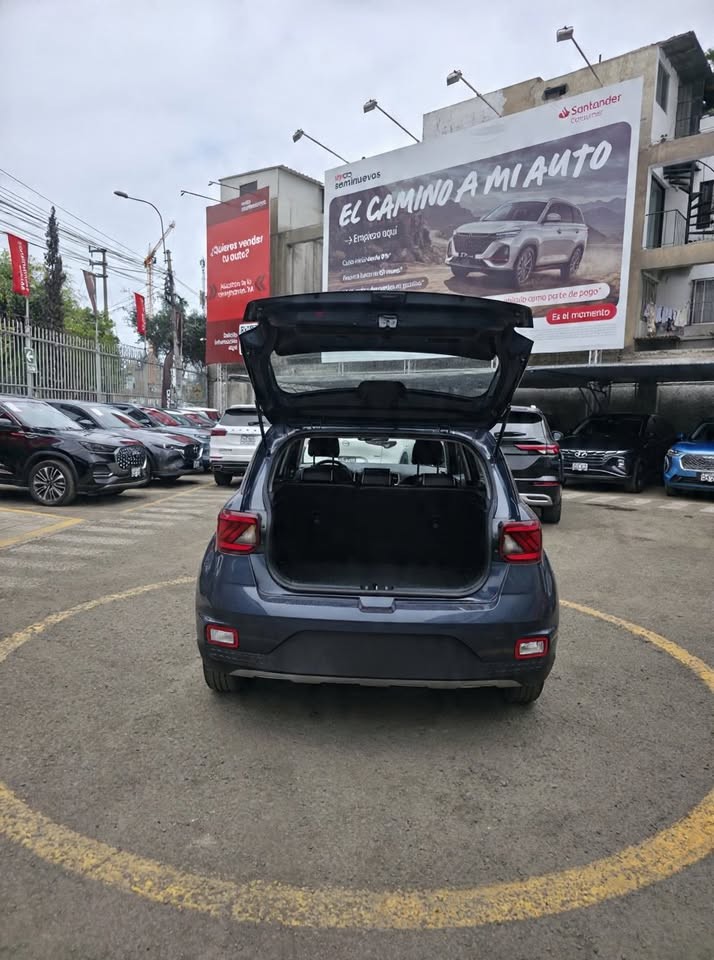 HYUNDAI - 4