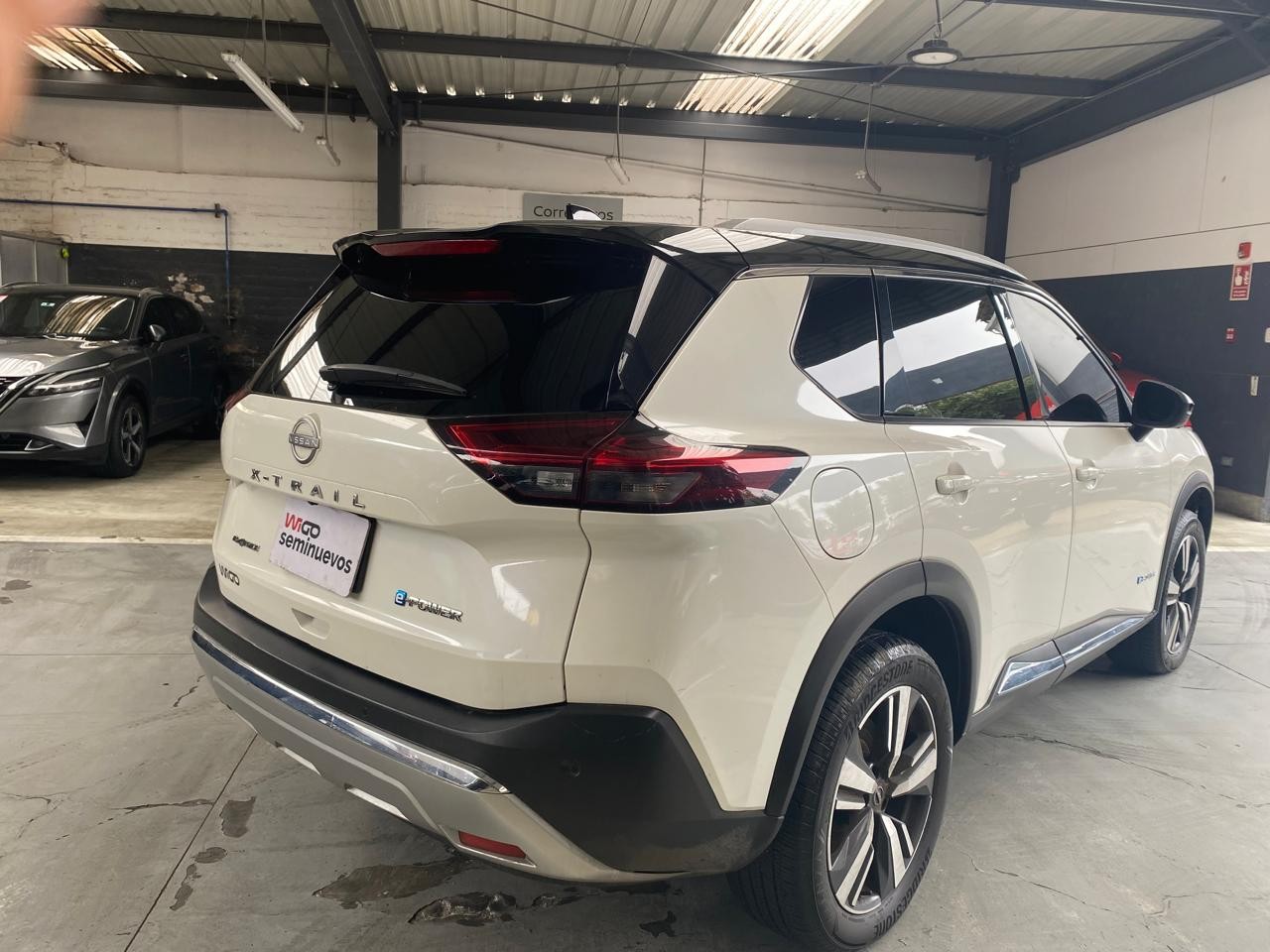 NISSAN - 5