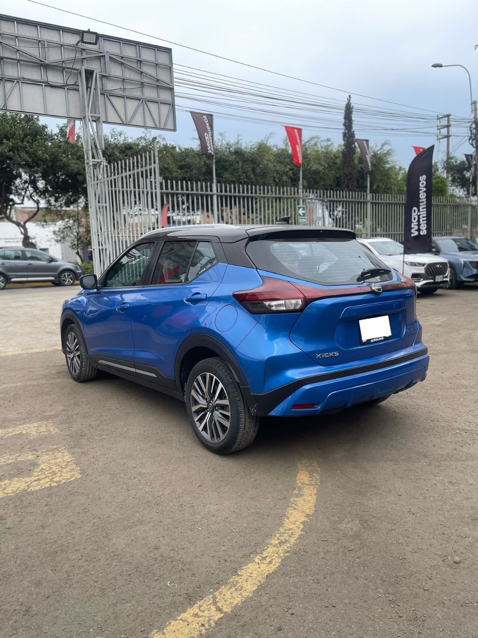 NISSAN - 6
