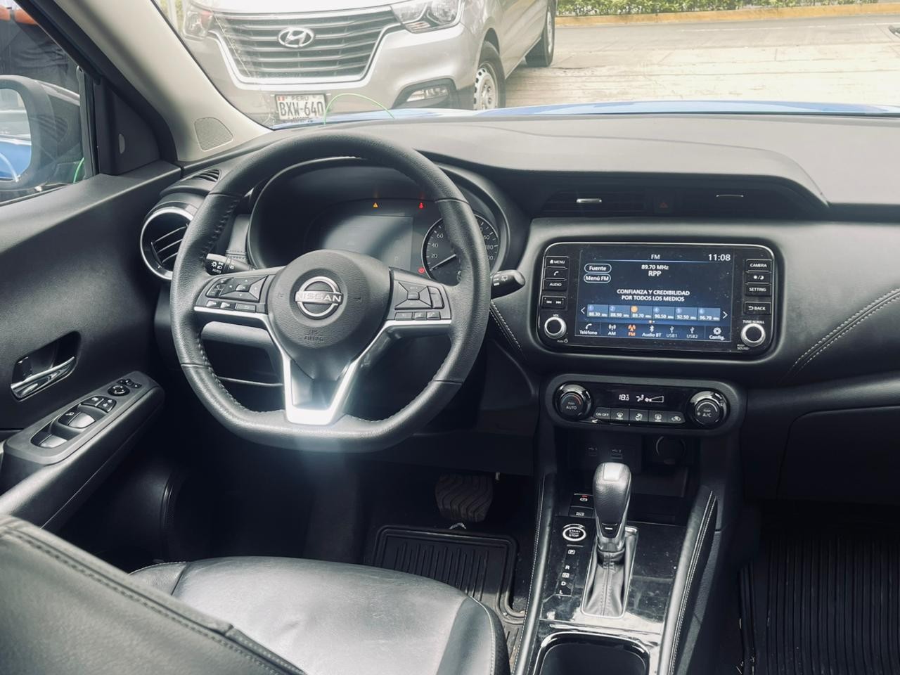 NISSAN - 15