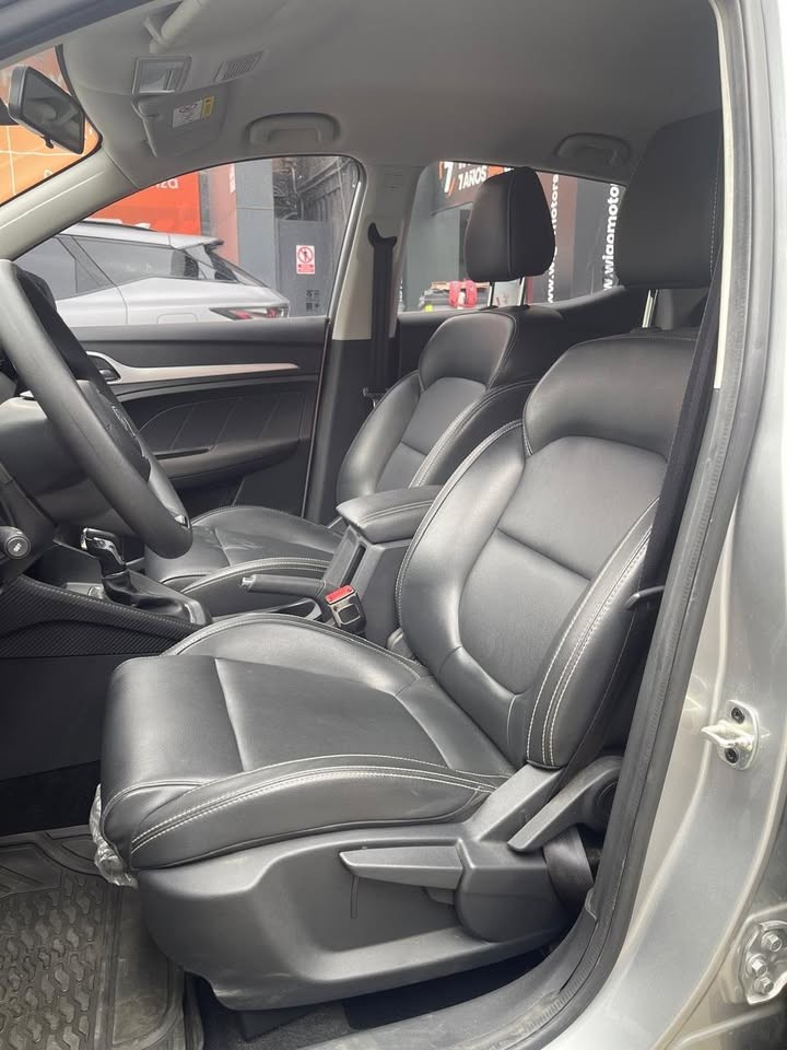 MG MG ZX 1.5 AT STD GLP FACELIFT