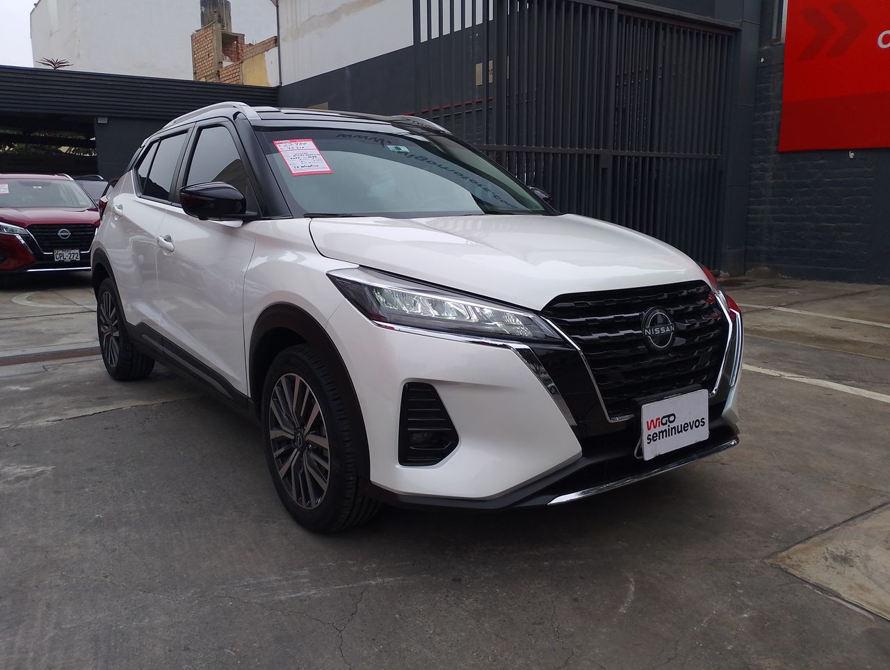 NISSAN - 3