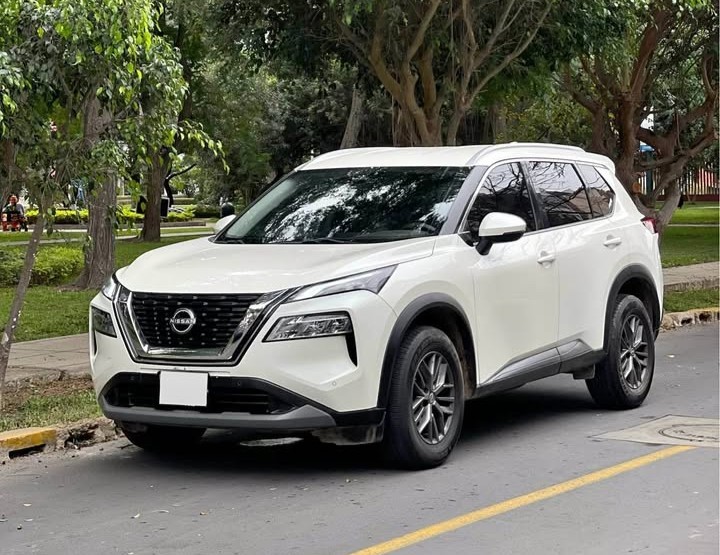 NISSAN X-TRAIL 2.48 GASOLINA 5P SUV,TODOTERRENOS