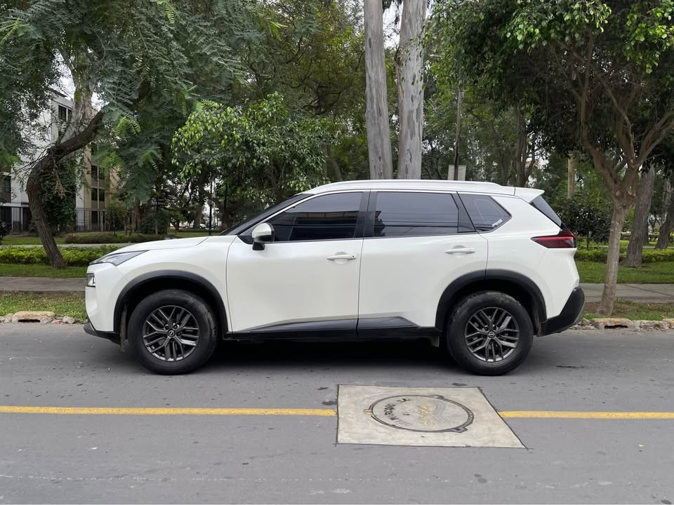 NISSAN X-TRAIL 2.48 GASOLINA 5P SUV,TODOTERRENOS