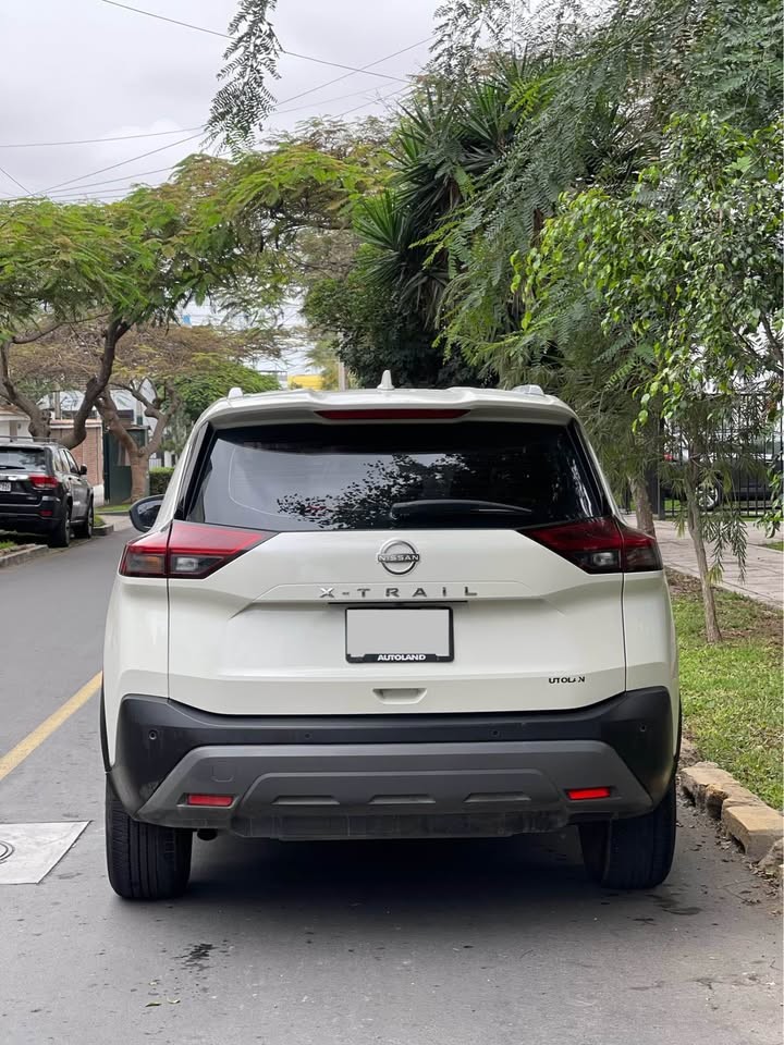 NISSAN X-TRAIL 2.48 GASOLINA 5P SUV,TODOTERRENOS